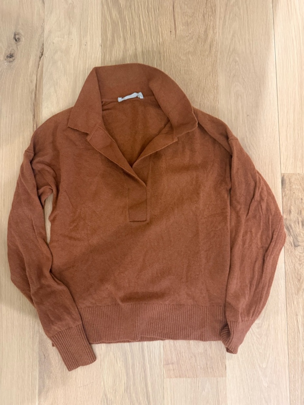 Everlane Cashmere polo rust